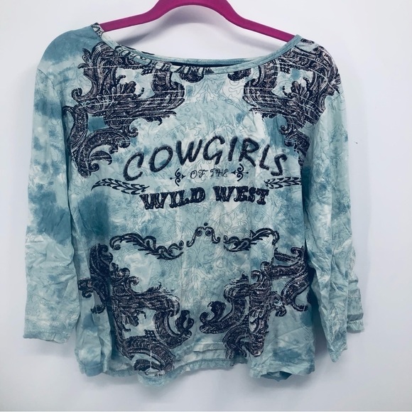 Take two women’s 3/4 inch sleeve‎ blue top graphic, cowboy size large - Picture 1 of 6
